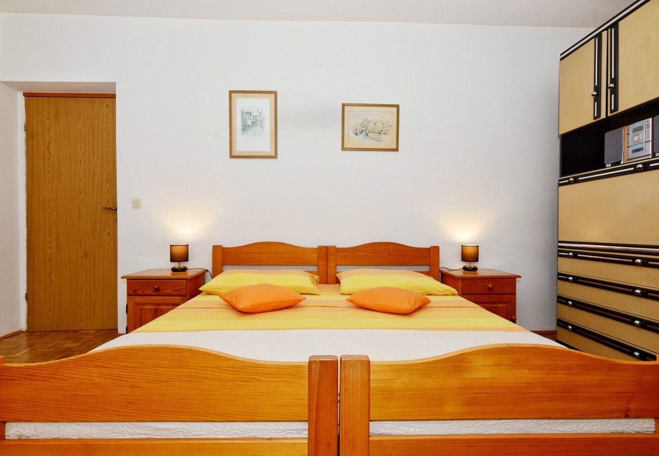 Apartments Snježa 104261-A2