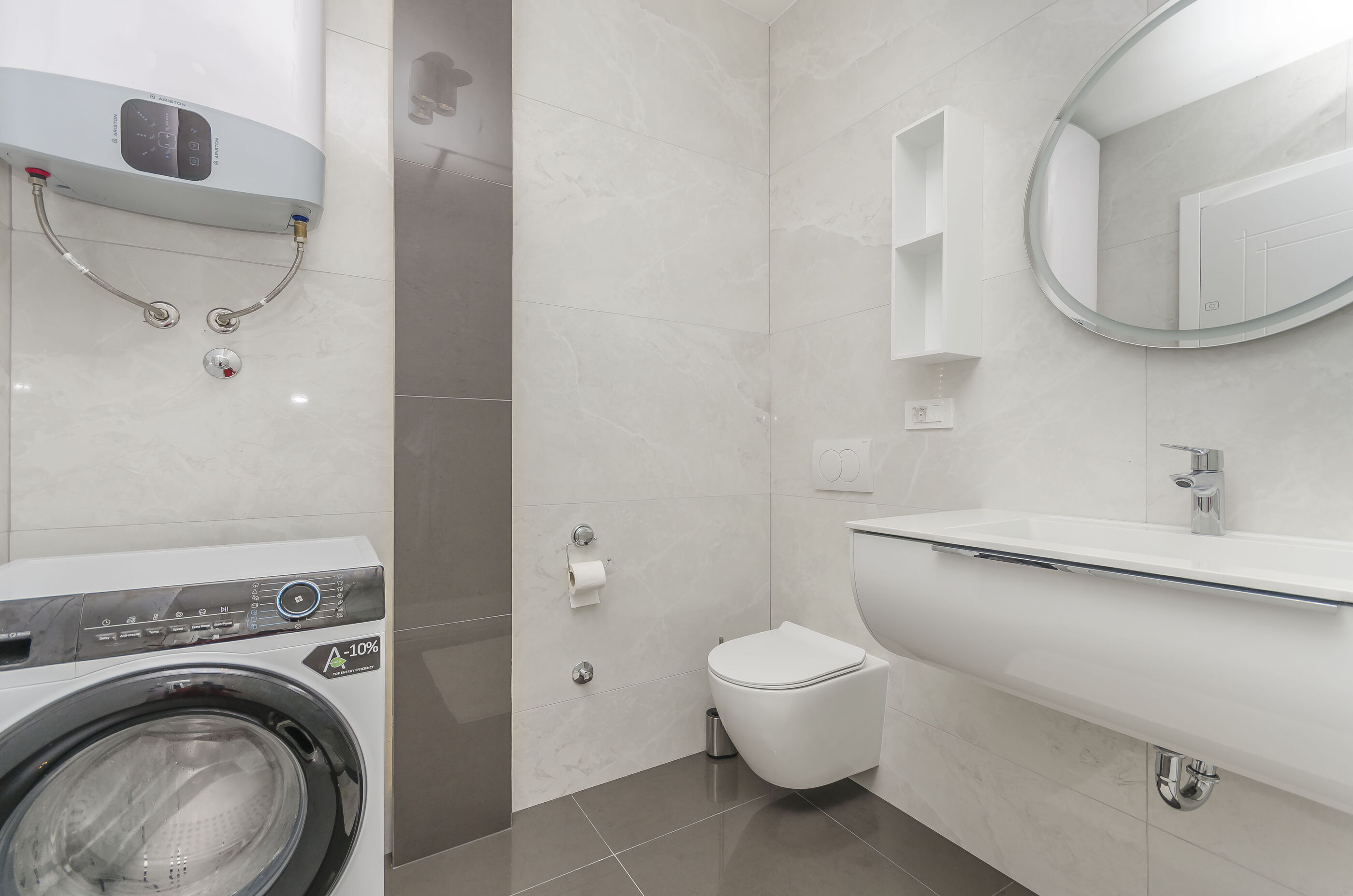 Apartment Adriatic with pool 104291-A1
