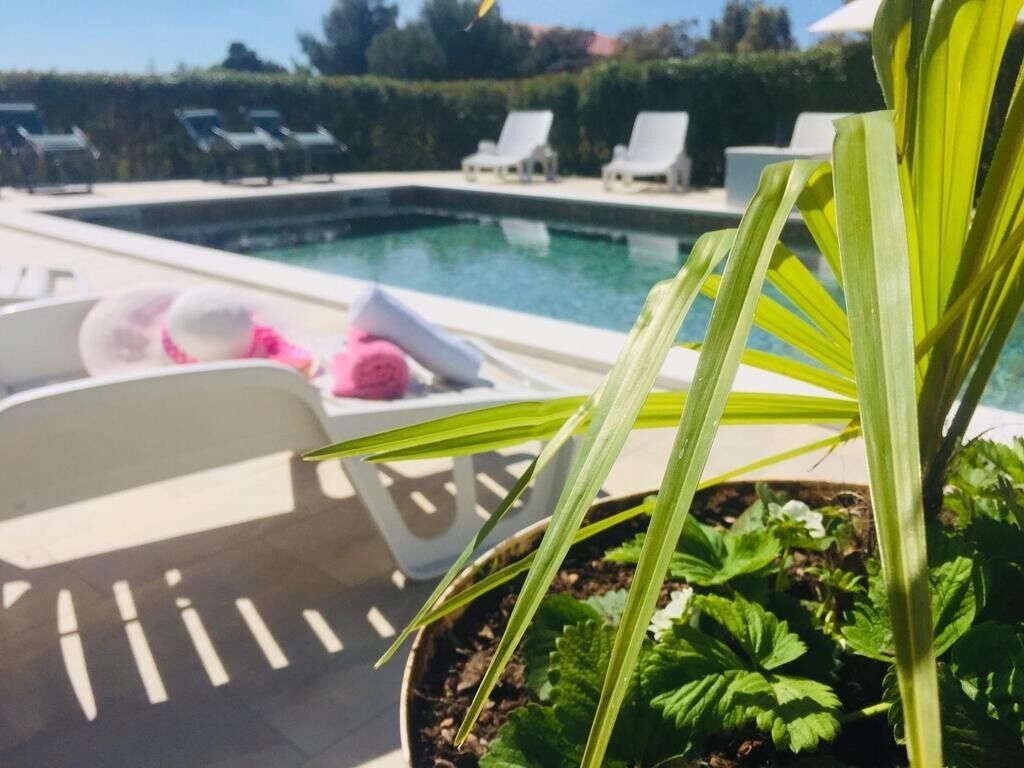 Apartments Pool 104271-A2