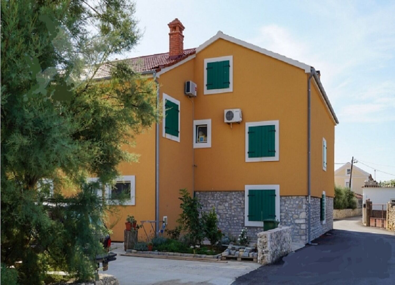 Apartments Stosa 10434-A1