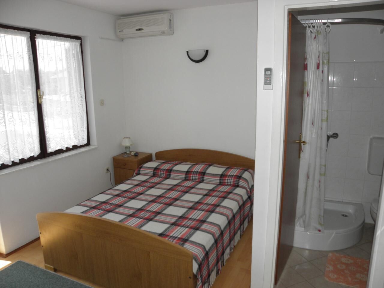 Apartments Kuce 10442-A2