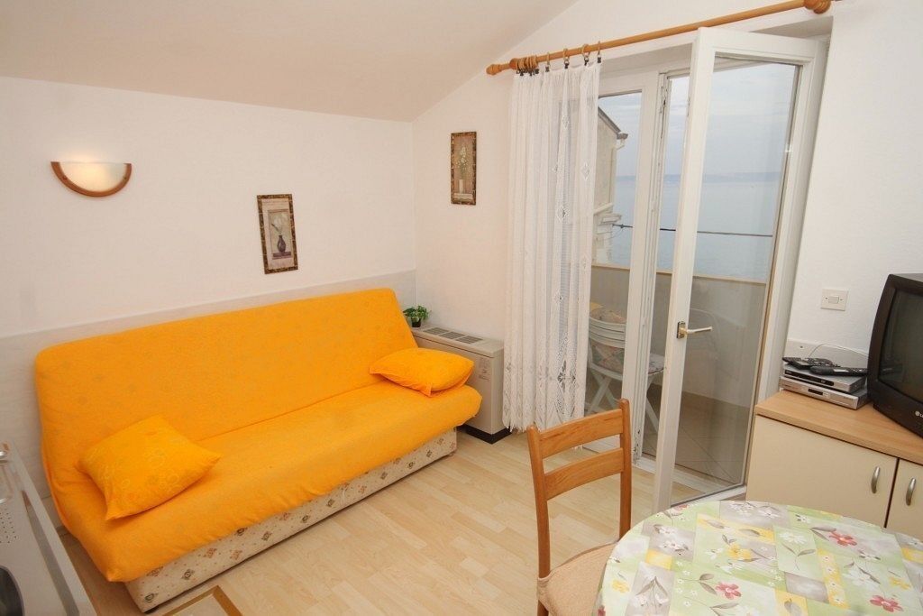 Apartments Kostarina 10443-A3
