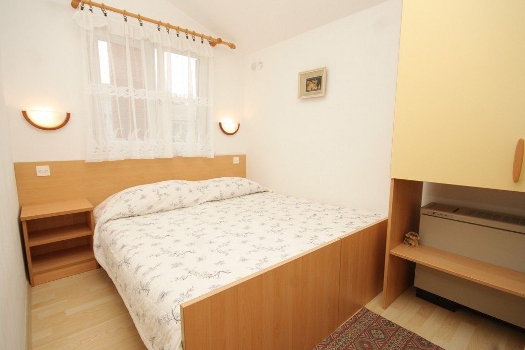 Apartments Kostarina 10443-A3