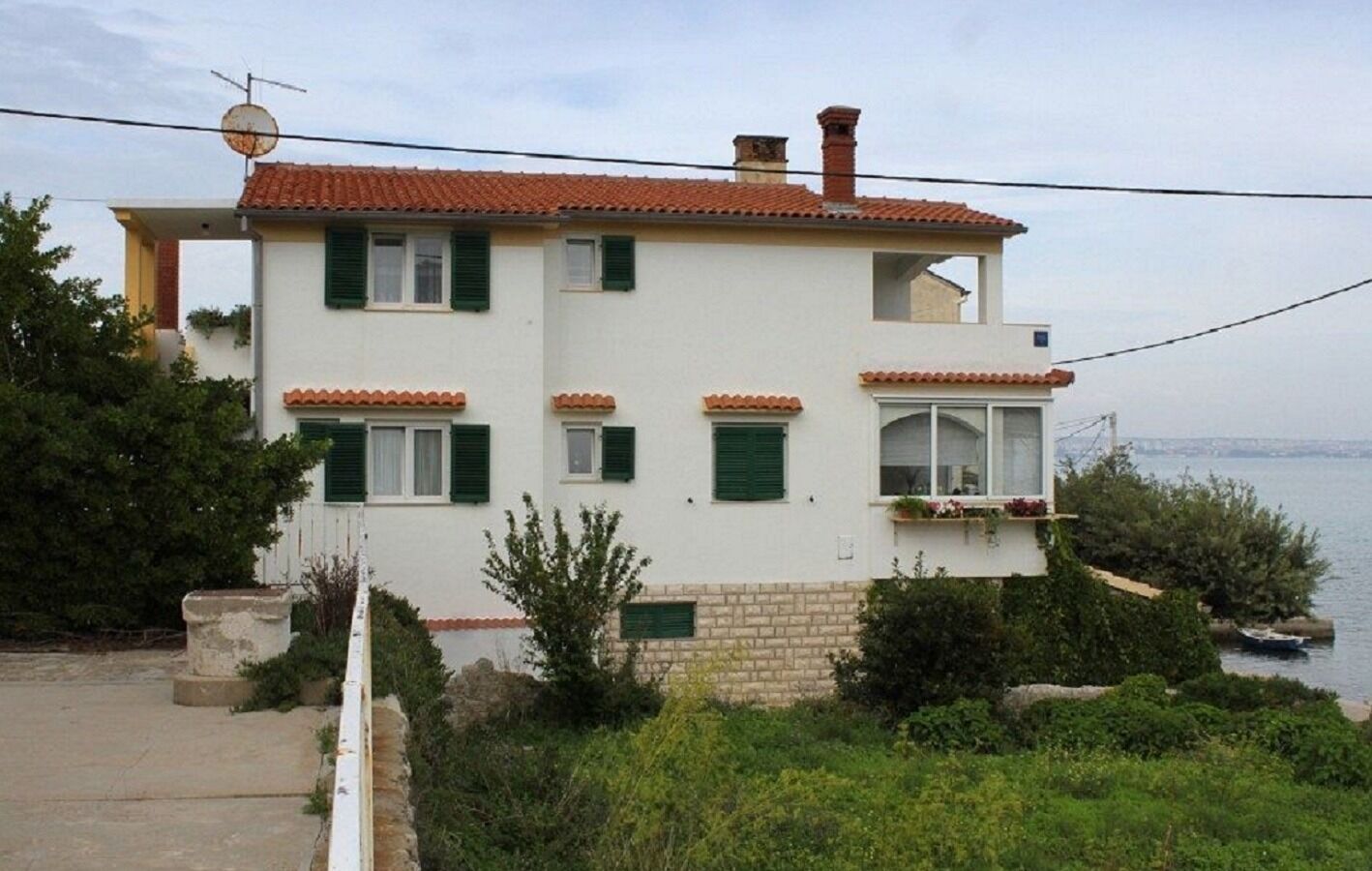Apartments Kostarina 10443-A1