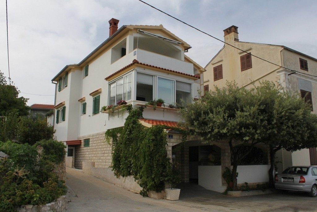 Apartments Kostarina 10443-A1