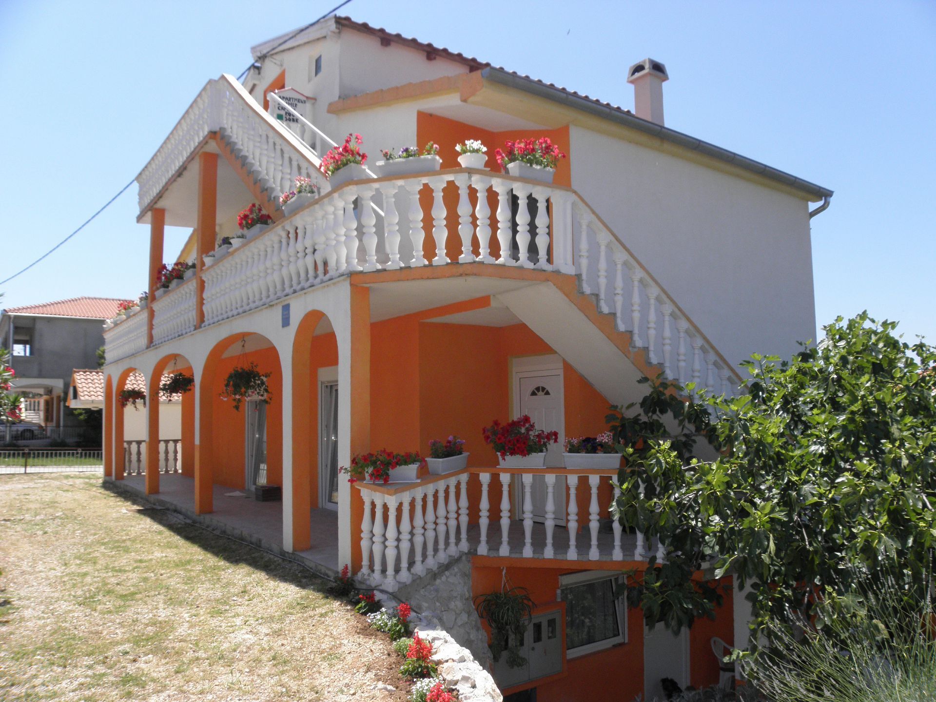 Apartments Zvone 10445-A1