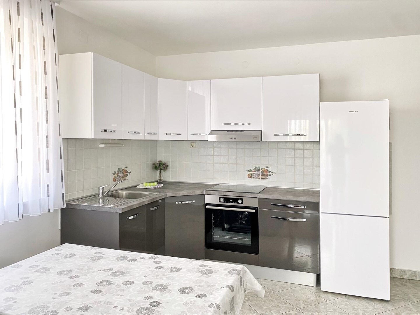 Apartments Vese 10447-A1