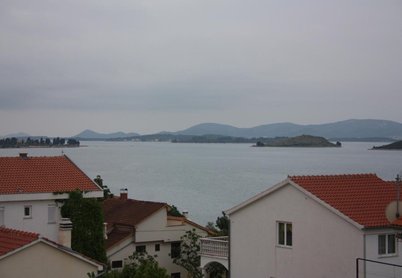 Apartments Vese 10447-A3