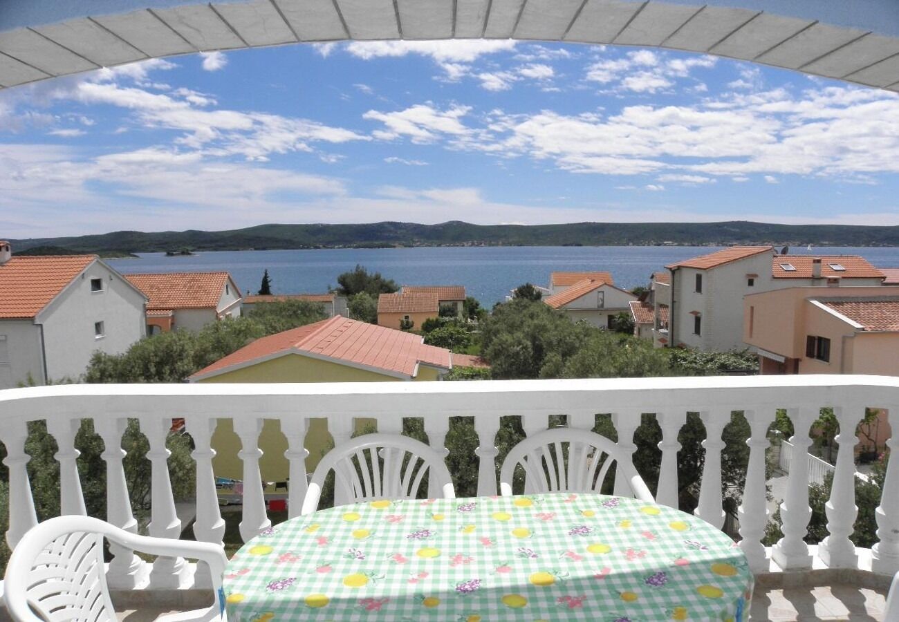 Apartments Vese 10447-A2