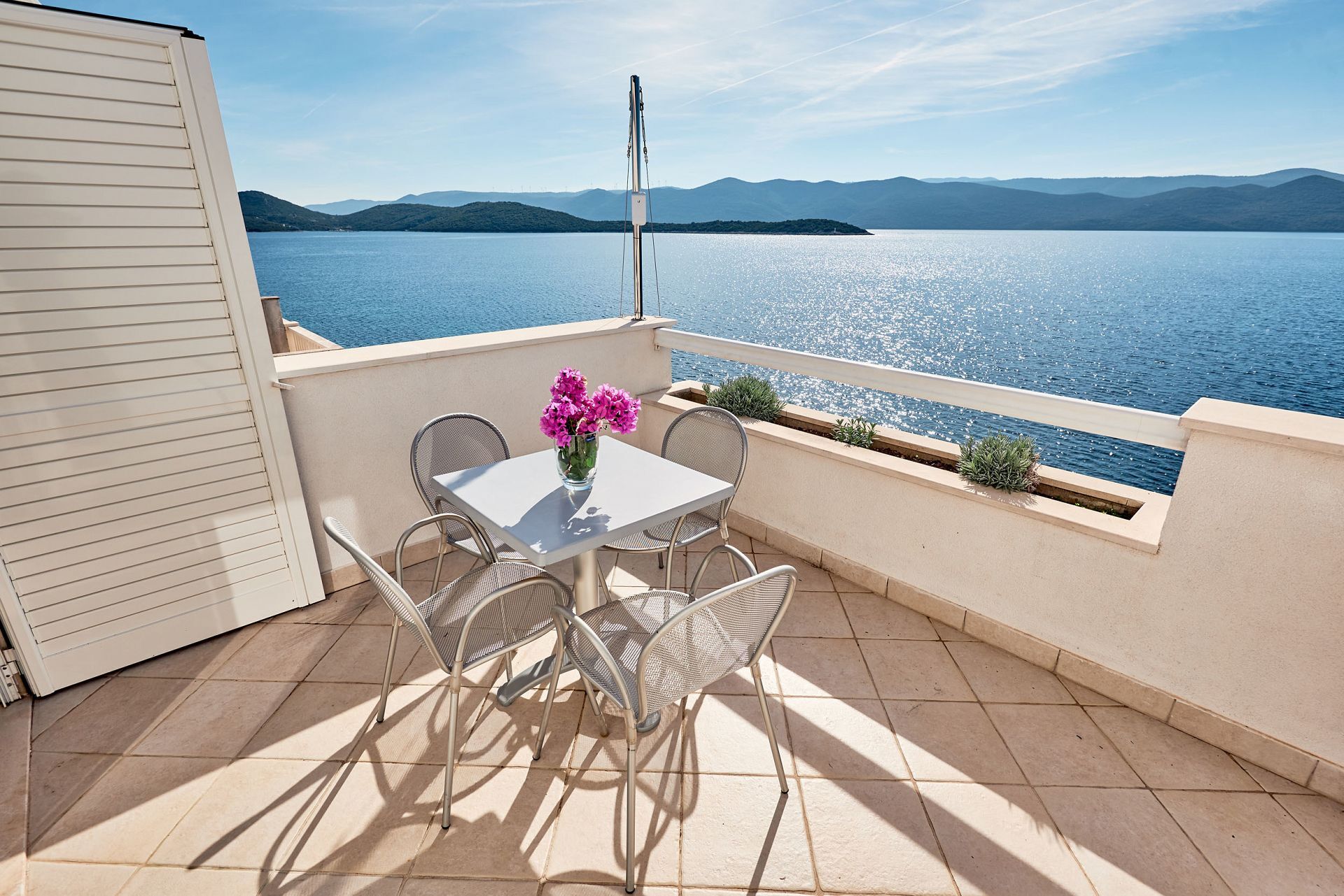 Apartments Sea front 10449-A1