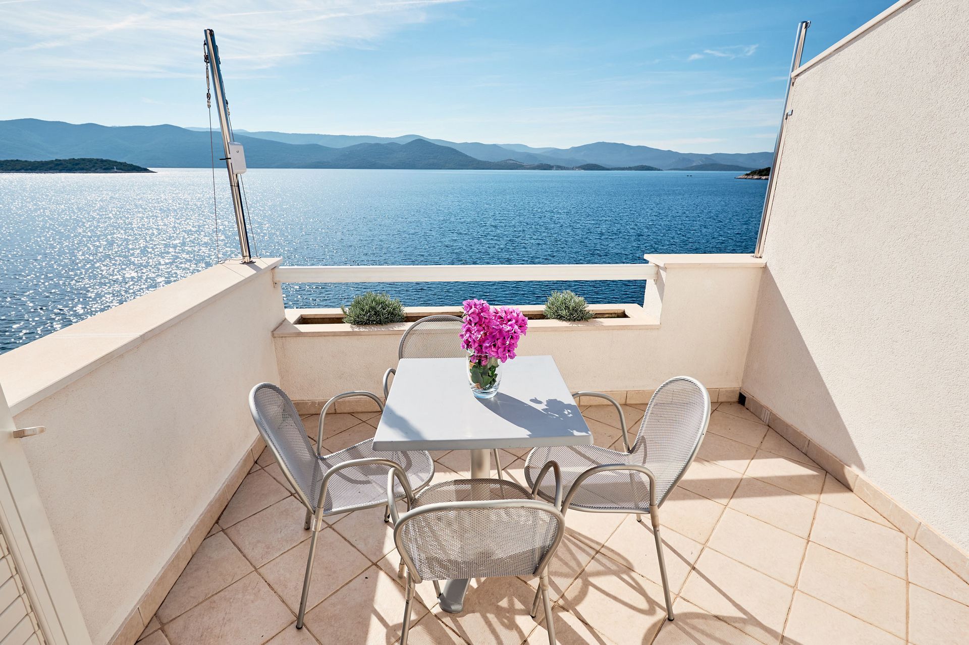 Apartments Sea front 10449-A1