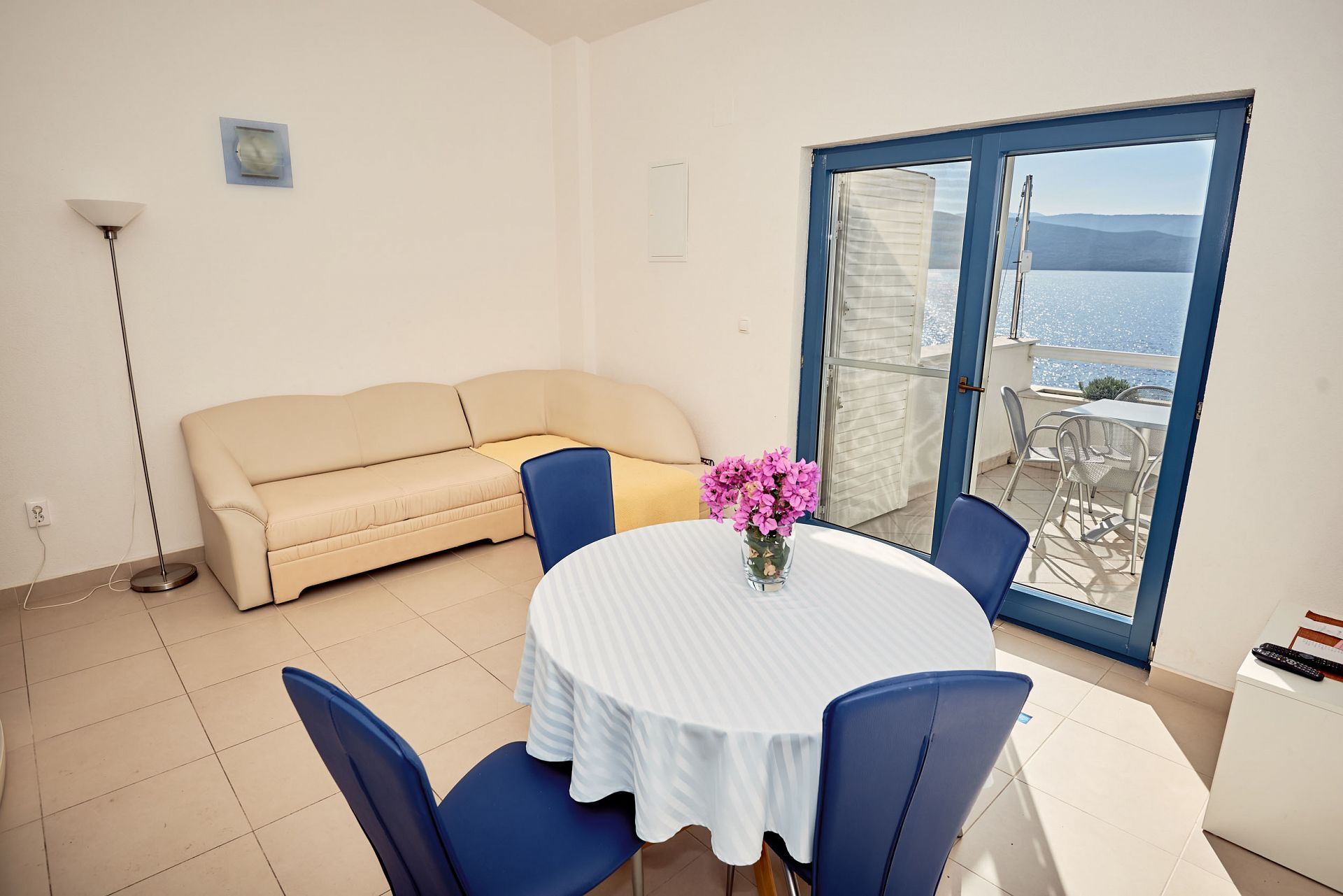Apartments Sea front 10449-A1