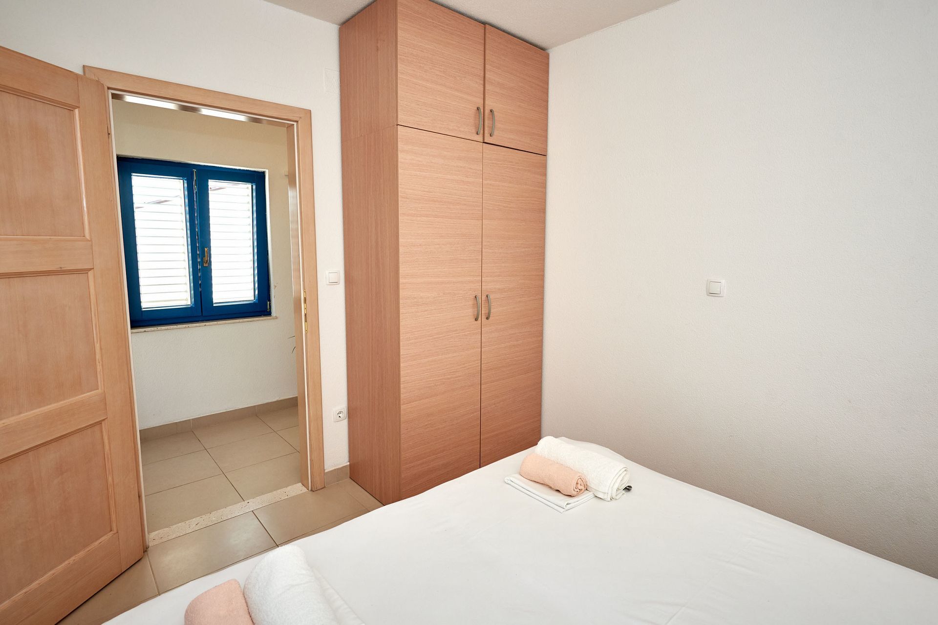Apartments Sea front 10449-A1