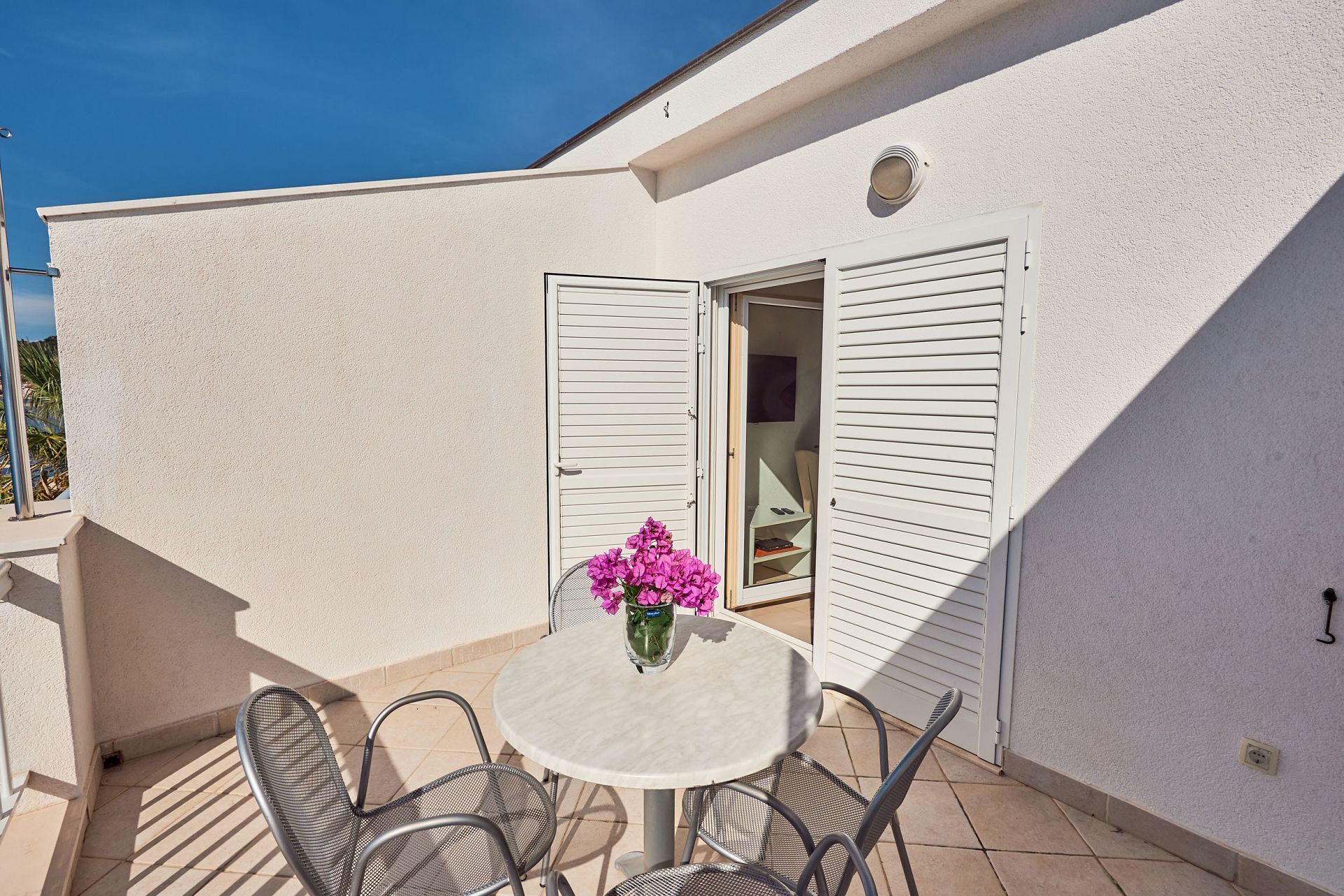 Apartments Sea front 10449-A2