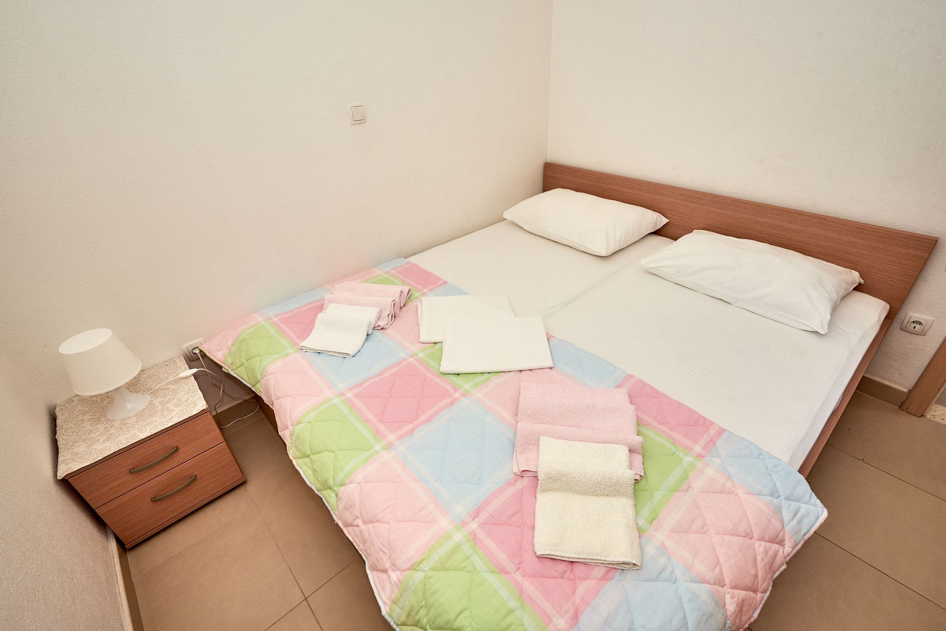 Apartments Sea front 10449-A2