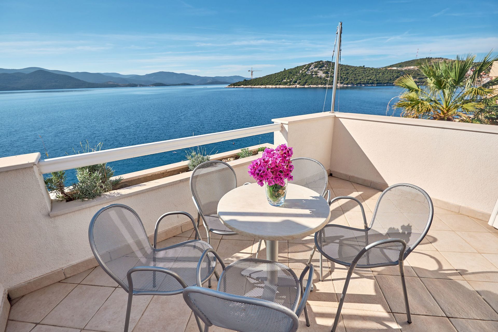 Apartments Sea front 10449-A3