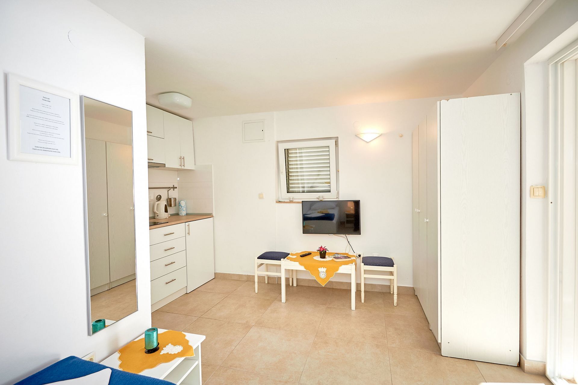 Apartments Sea front 10449-A4