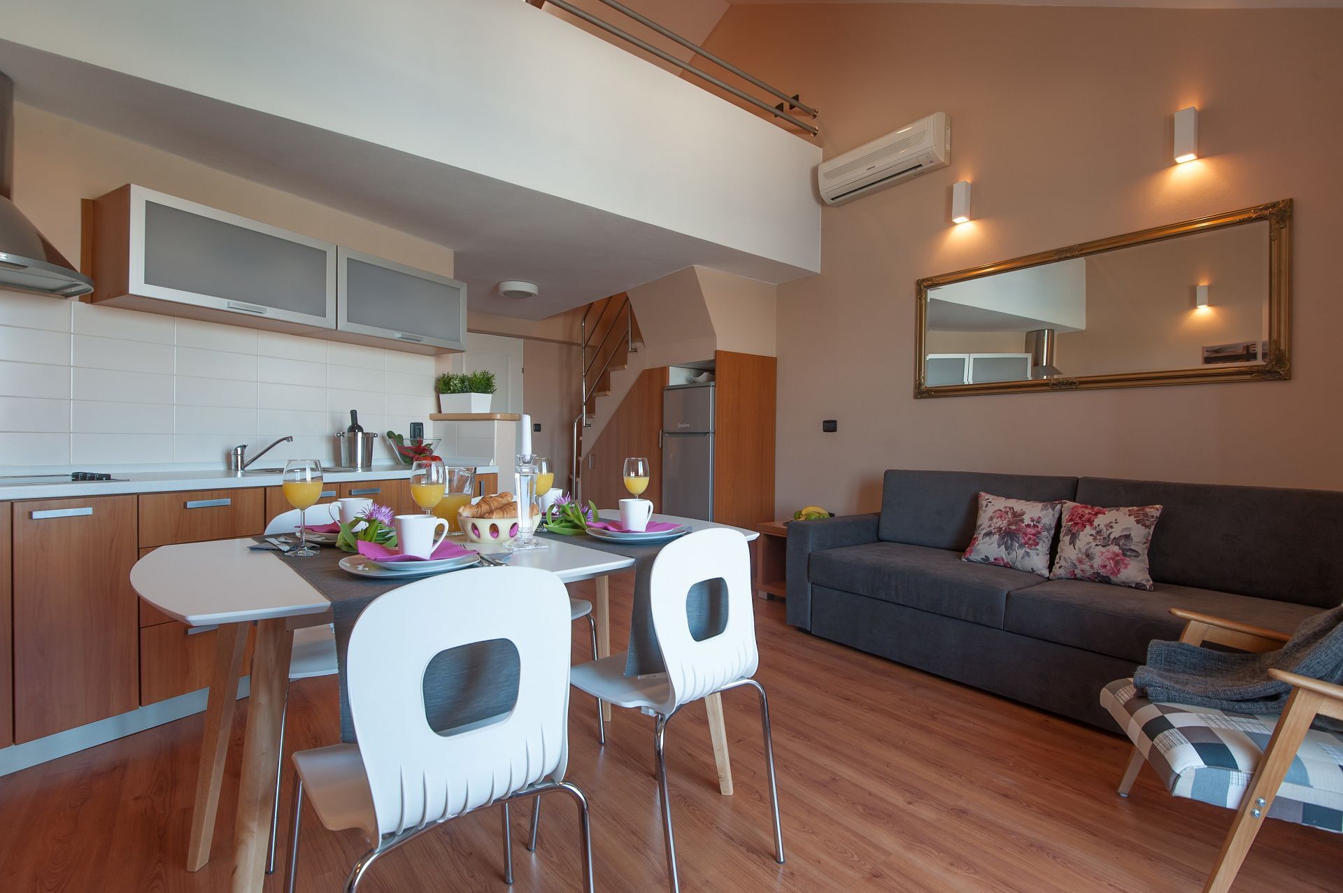 Apartments Ivan 104411-A2