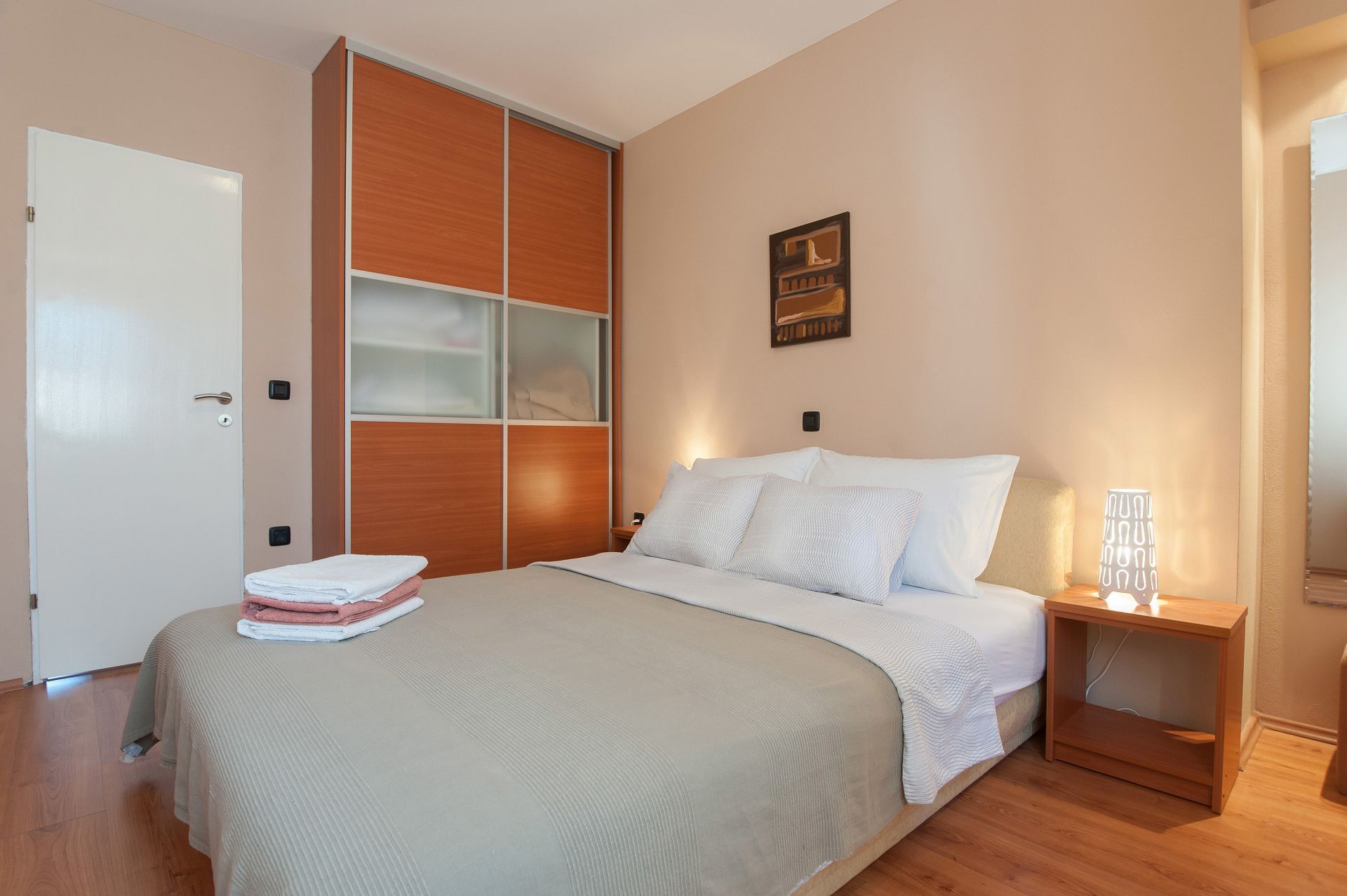 Apartments Ivan 104411-A2