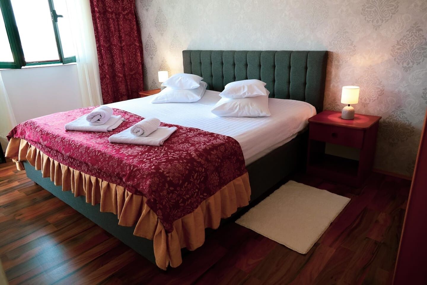 Apartments Novis 104421-A1
