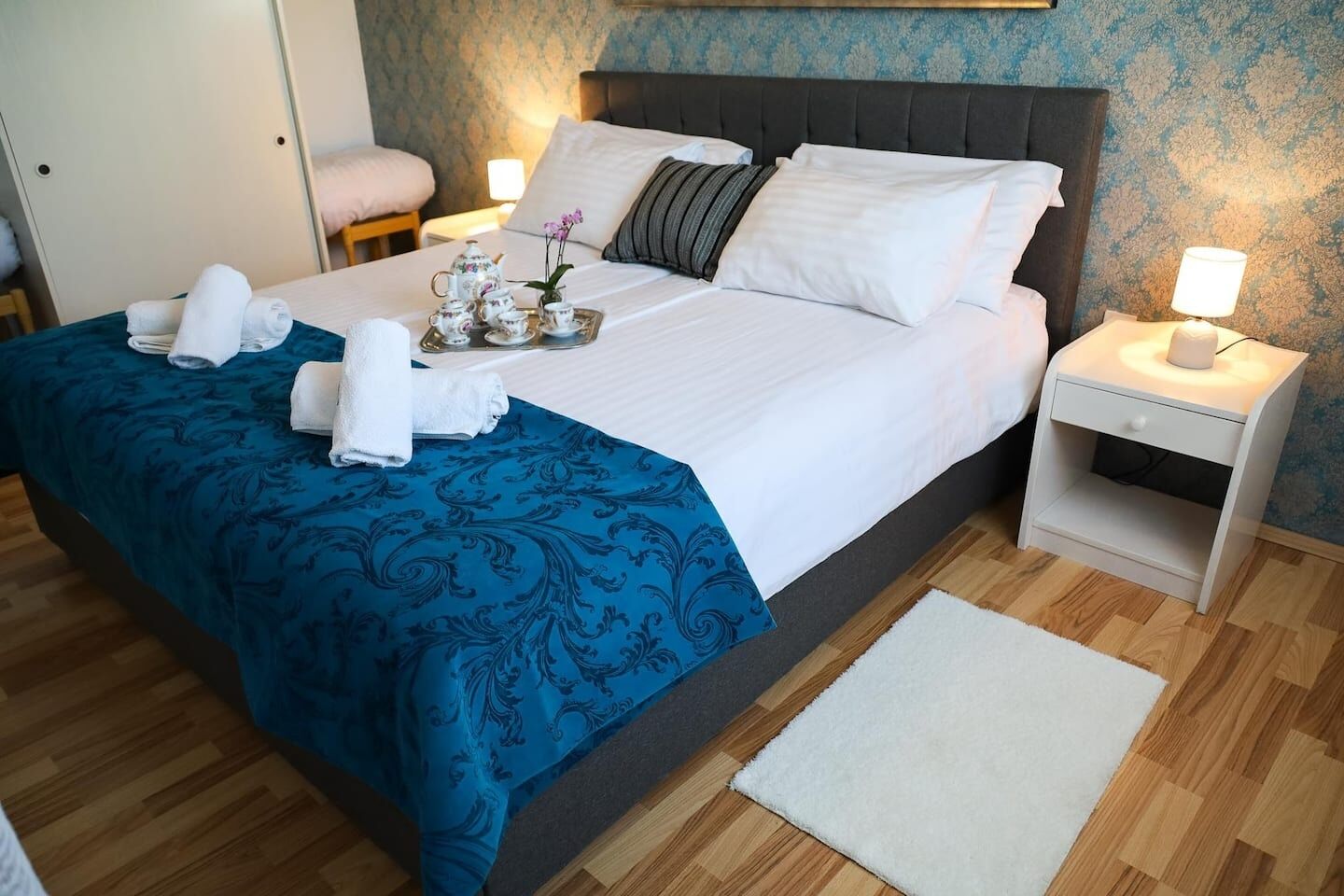 Apartments Novis 104421-A2