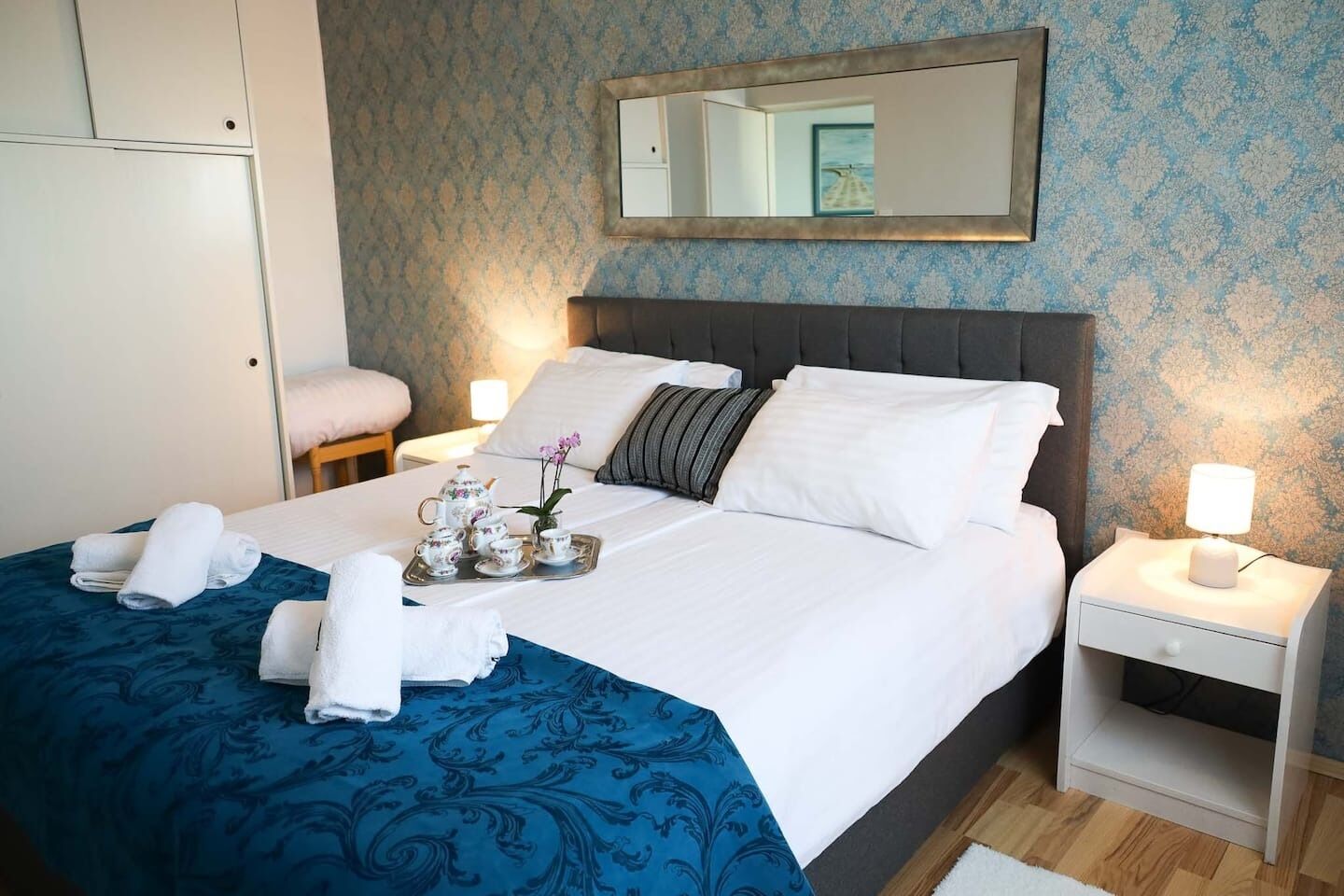 Apartments Novis 104421-A2