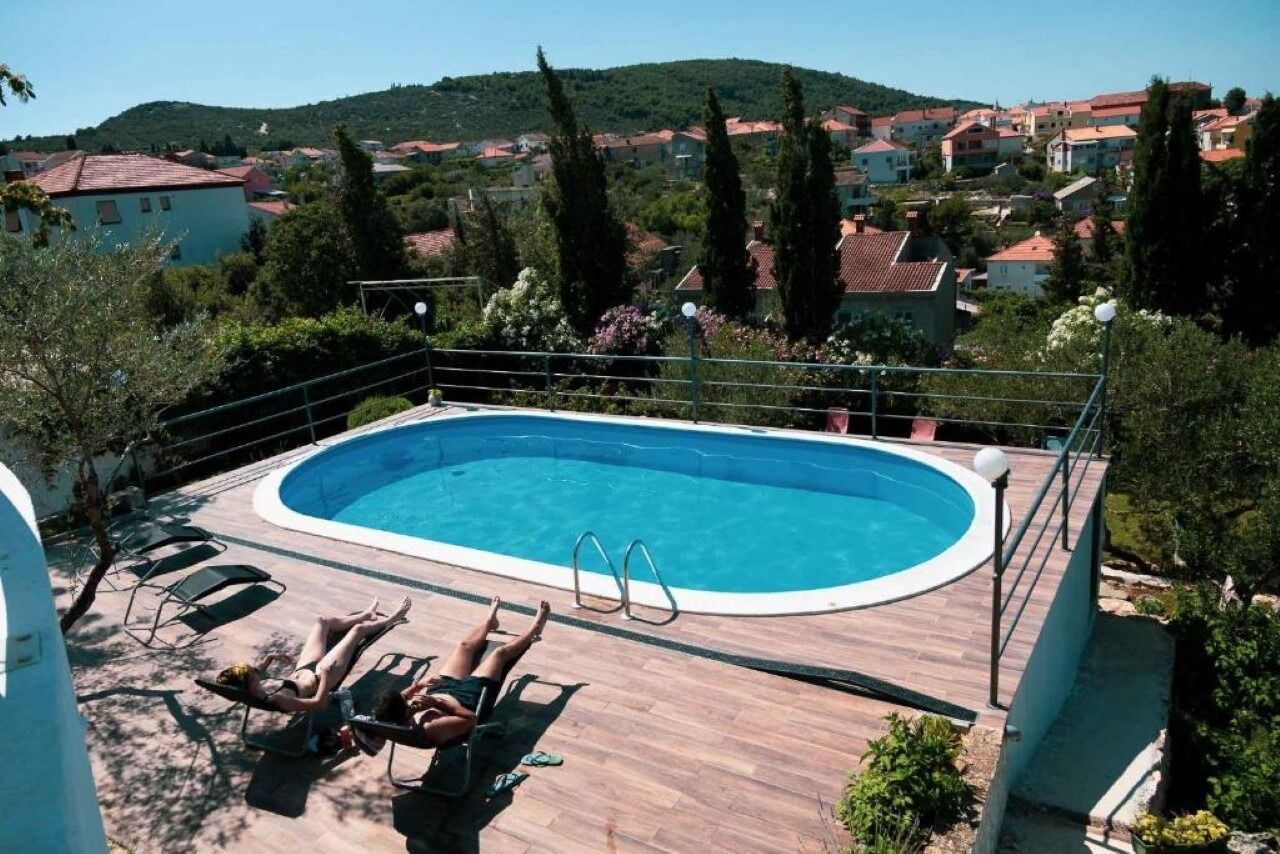 Apartments Novis 104421-A2