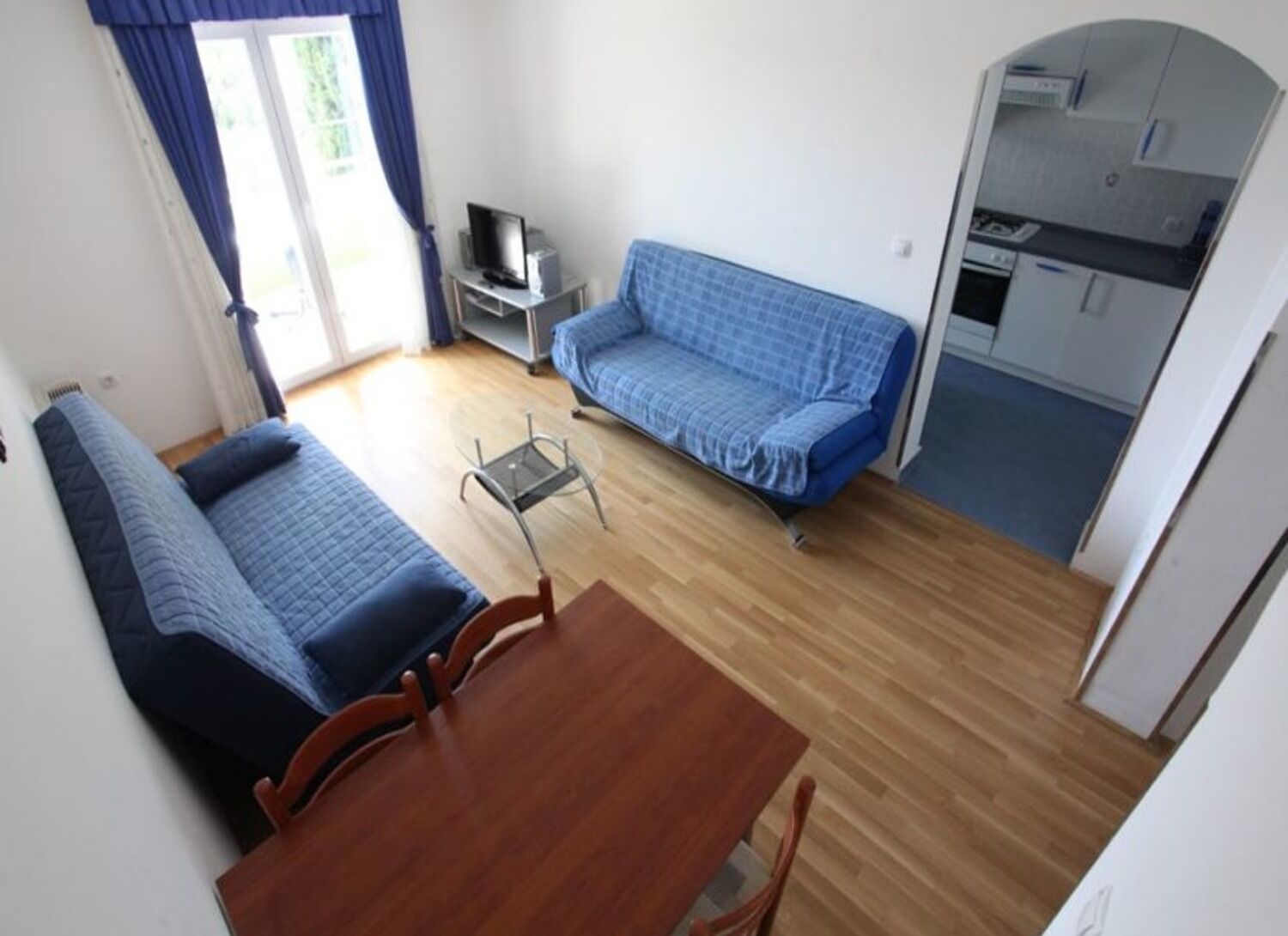 Apartments Viola 10452-A6