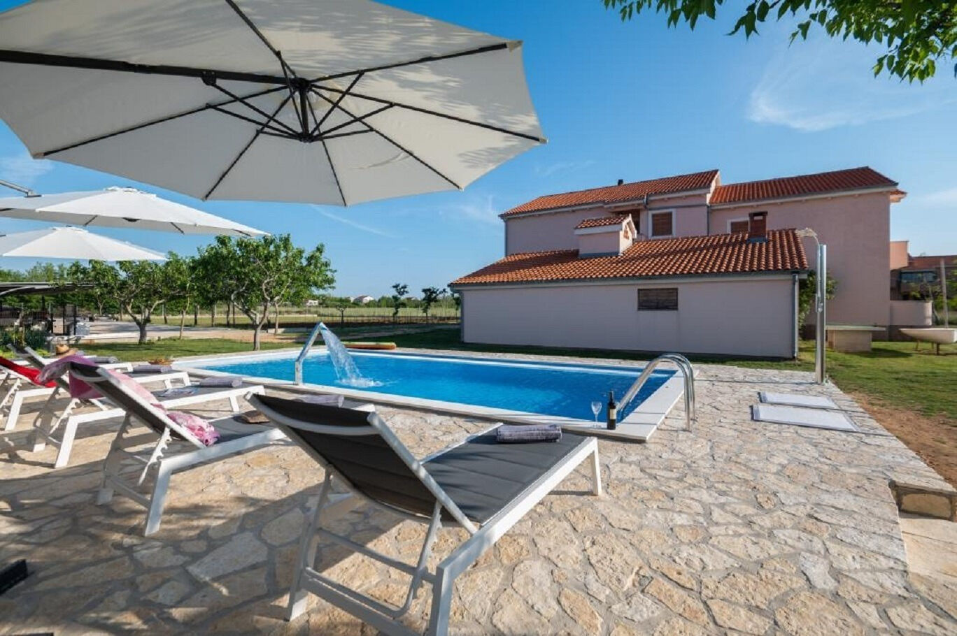 Apartments Armitage Accommodation in Zadar