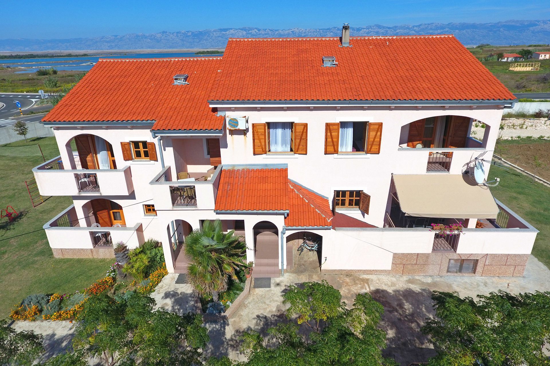 Apartments Armitage 10457-A3