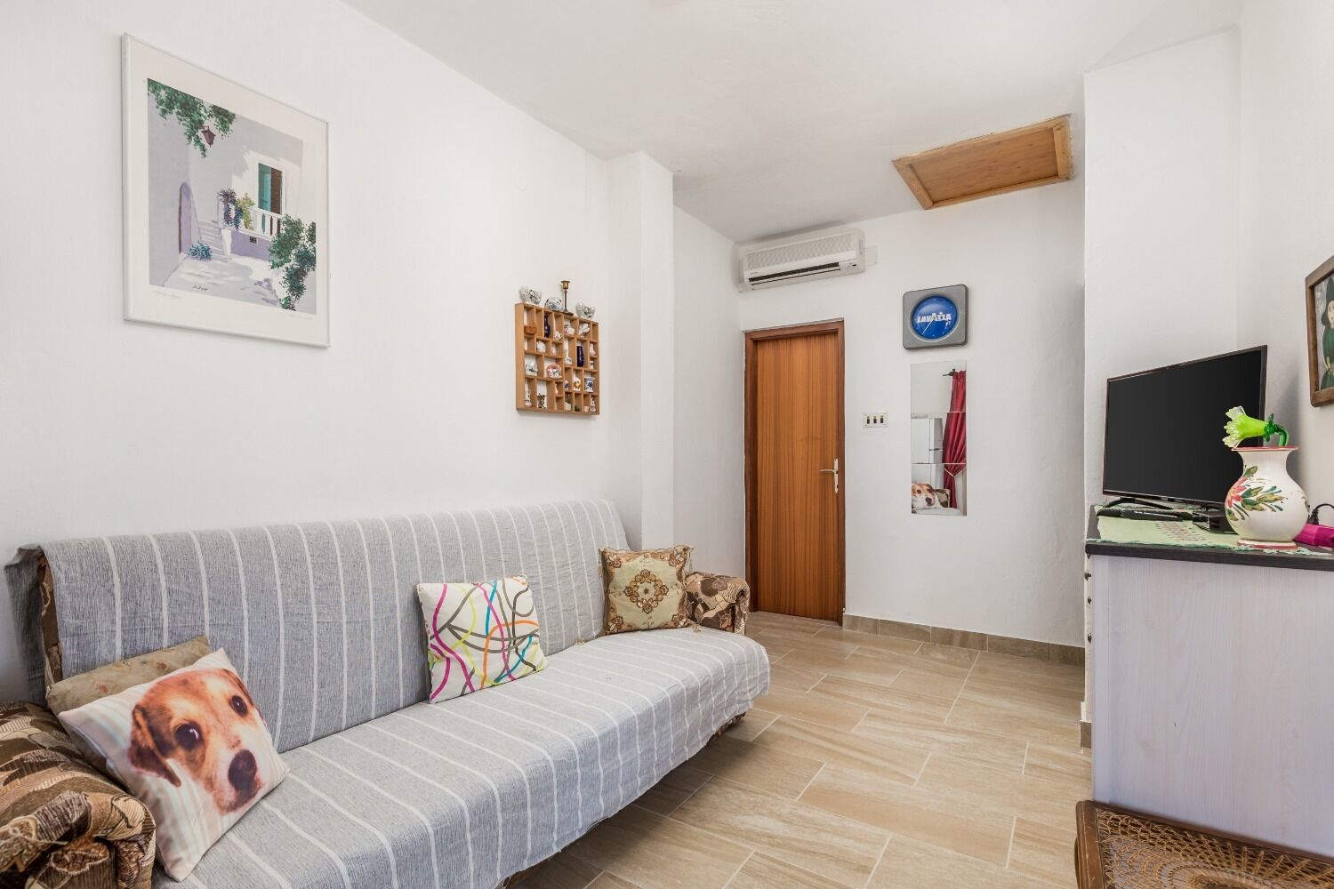 Apartments Masa 104551-A1