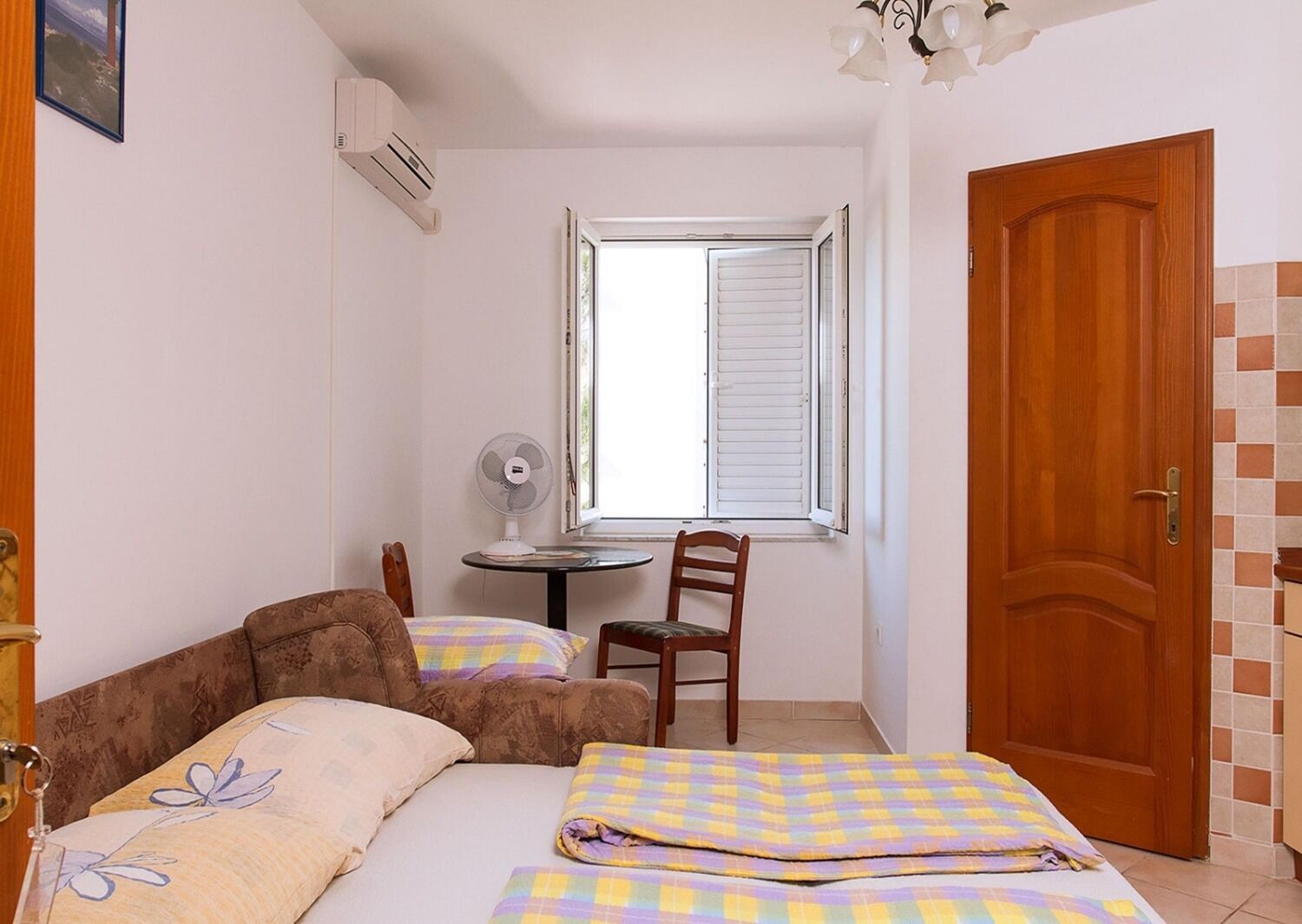 Apartments Super 104571-A2