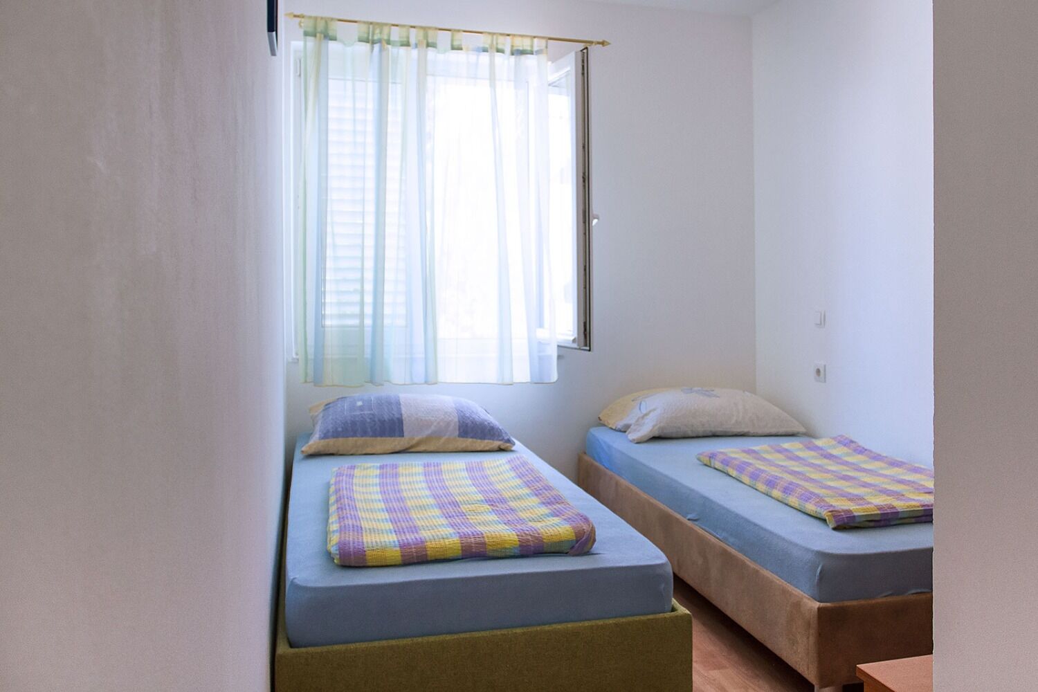 Apartments Super 104571-A6