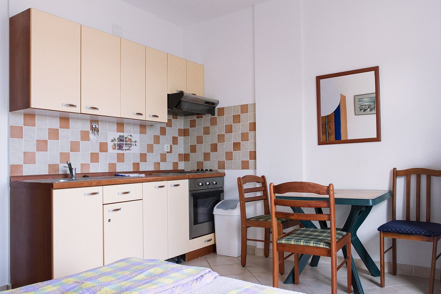Apartments Super 104571-A7