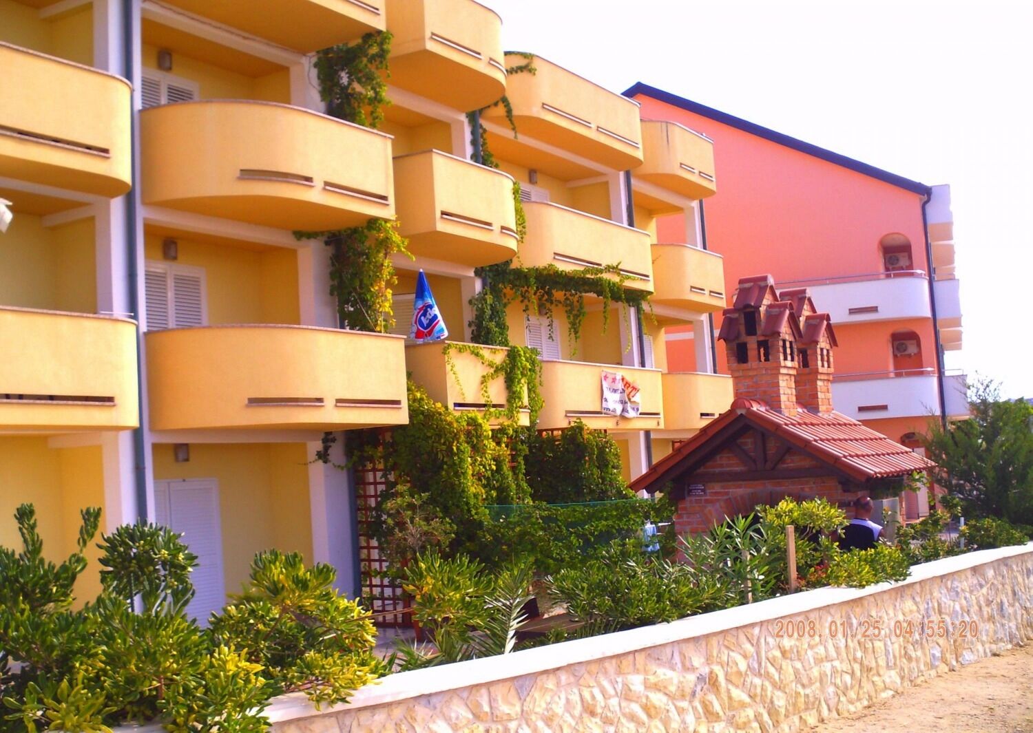 Apartments Super 104571-A6