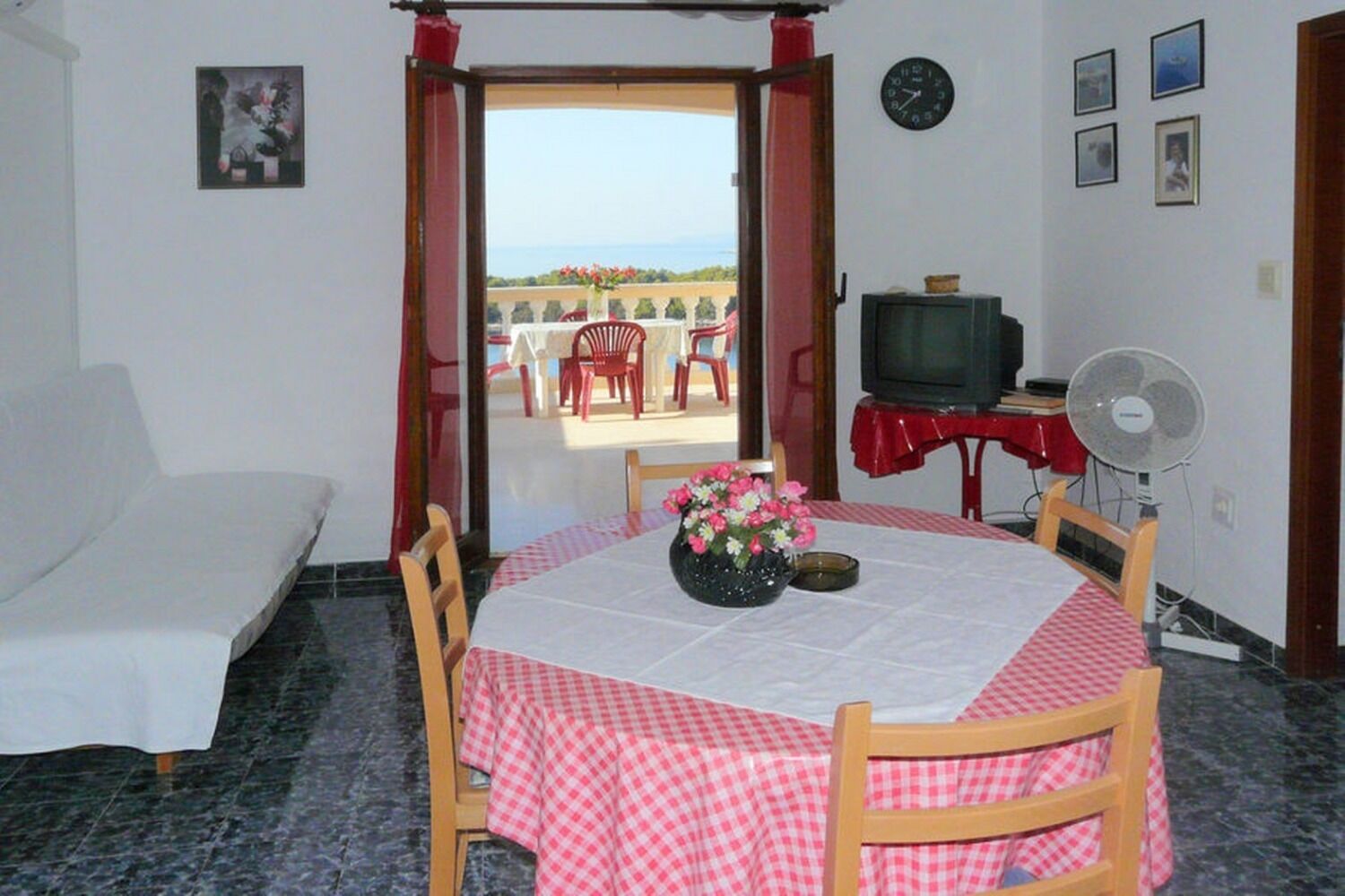 Apartments Mari 10464-A1