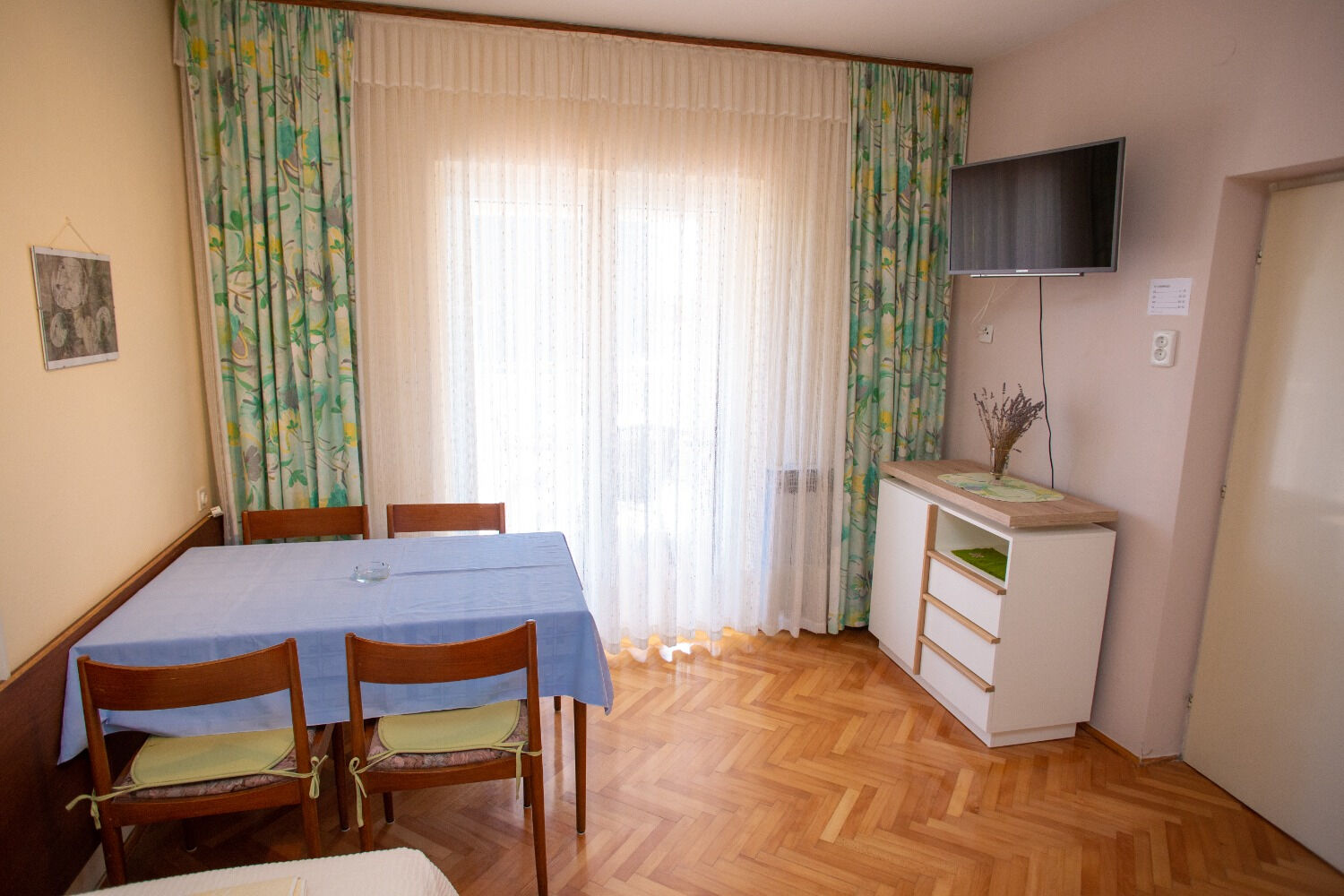 Apartments and Rooms Ivan 104681-A1
