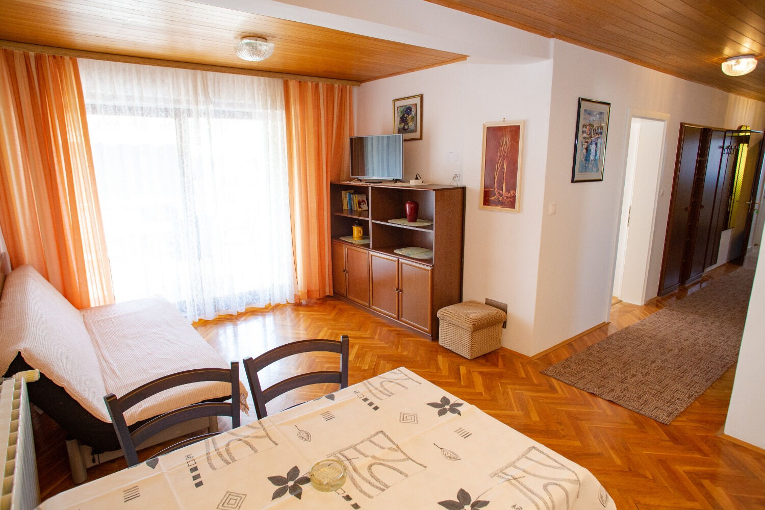 Apartments and Rooms Ivan 104681-A2