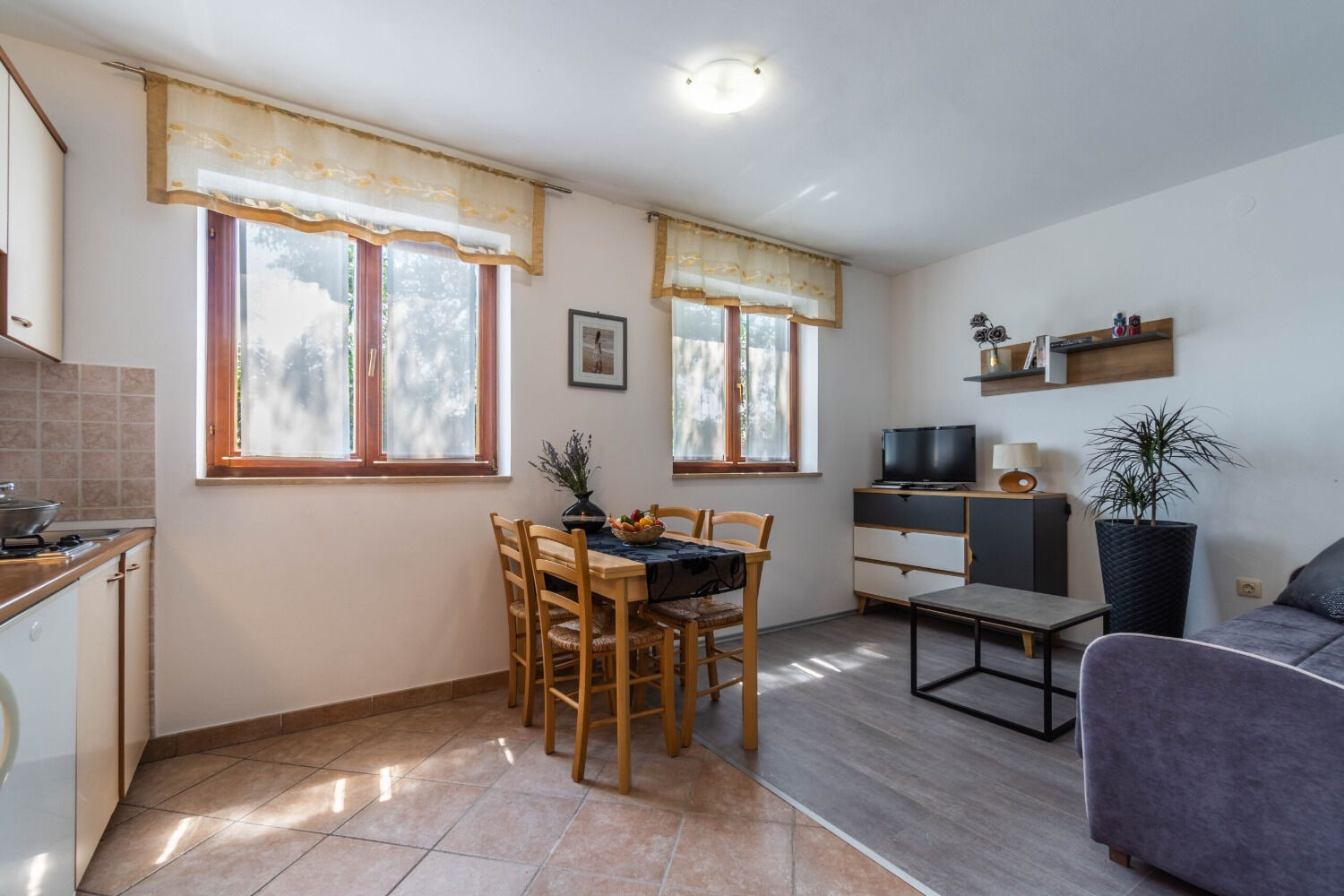 Apartments Mimi 10477-A1