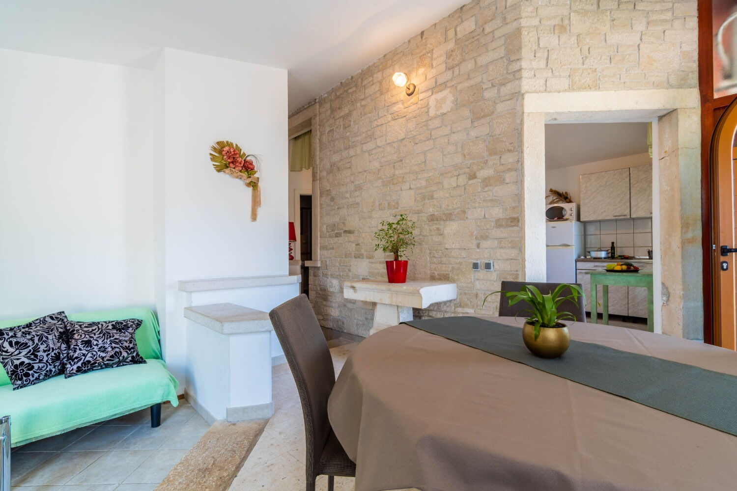 Apartments Mimi 10477-A3