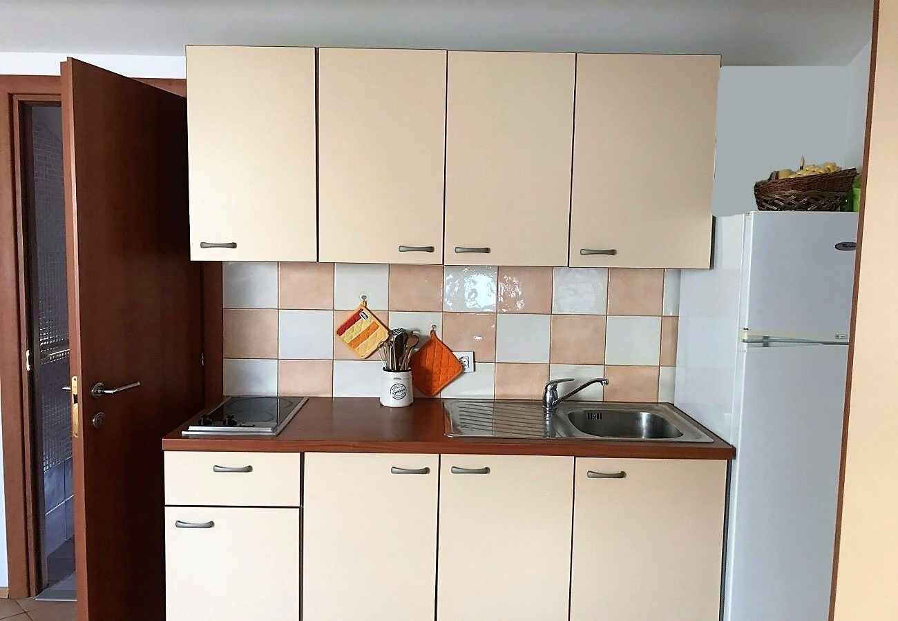 Apartments Azur 104721-A2