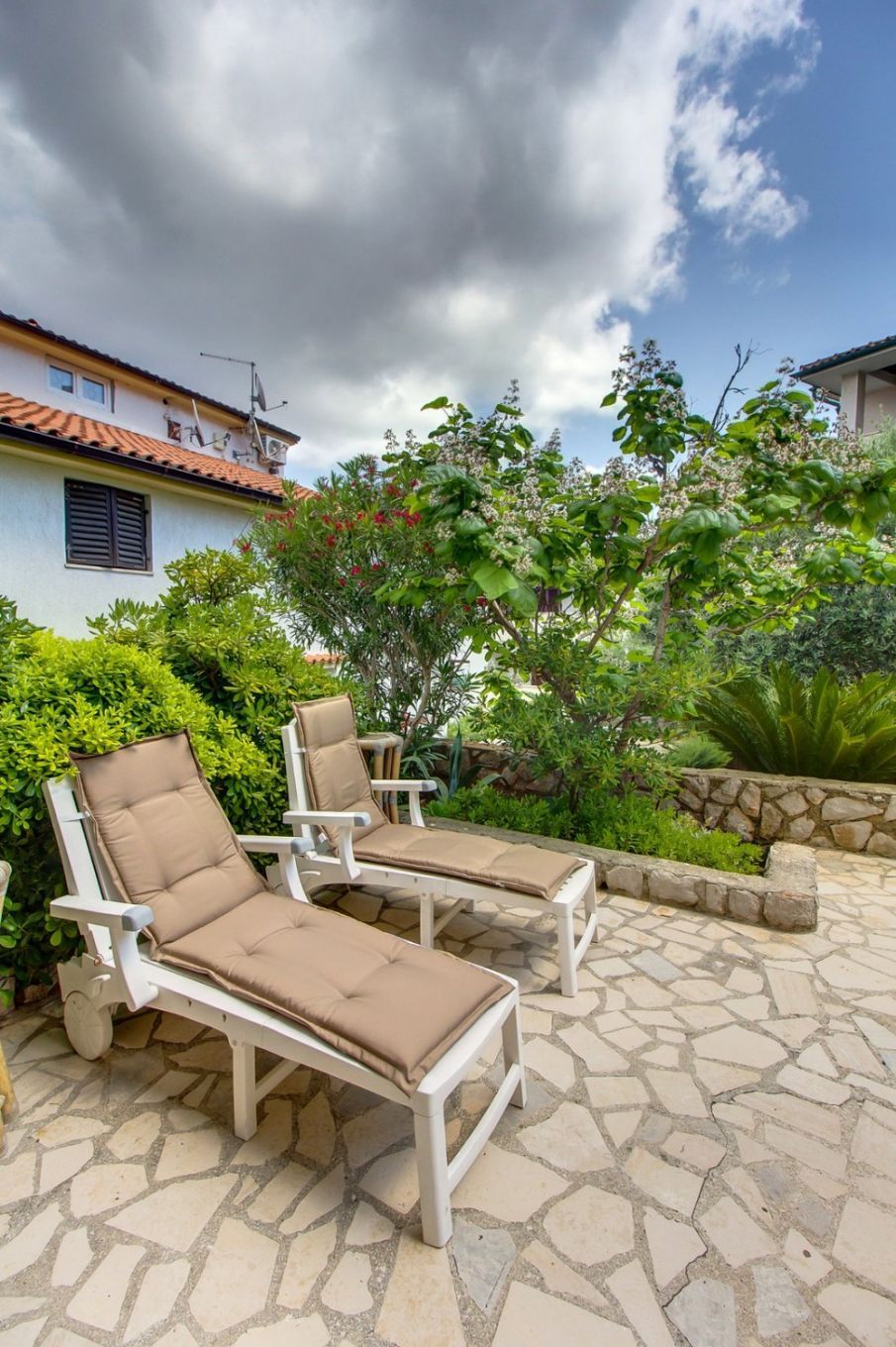 Apartments Eli 10483-A1