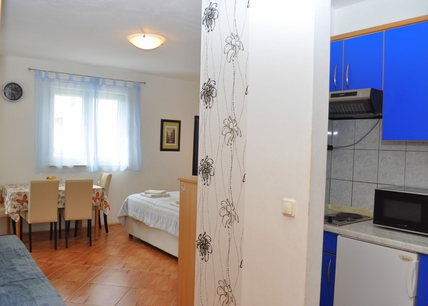 Apartments Ivi 10484-A4