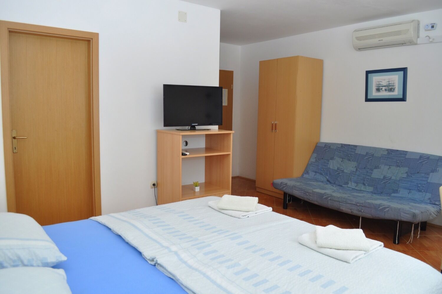Apartments Ivi 10484-A4