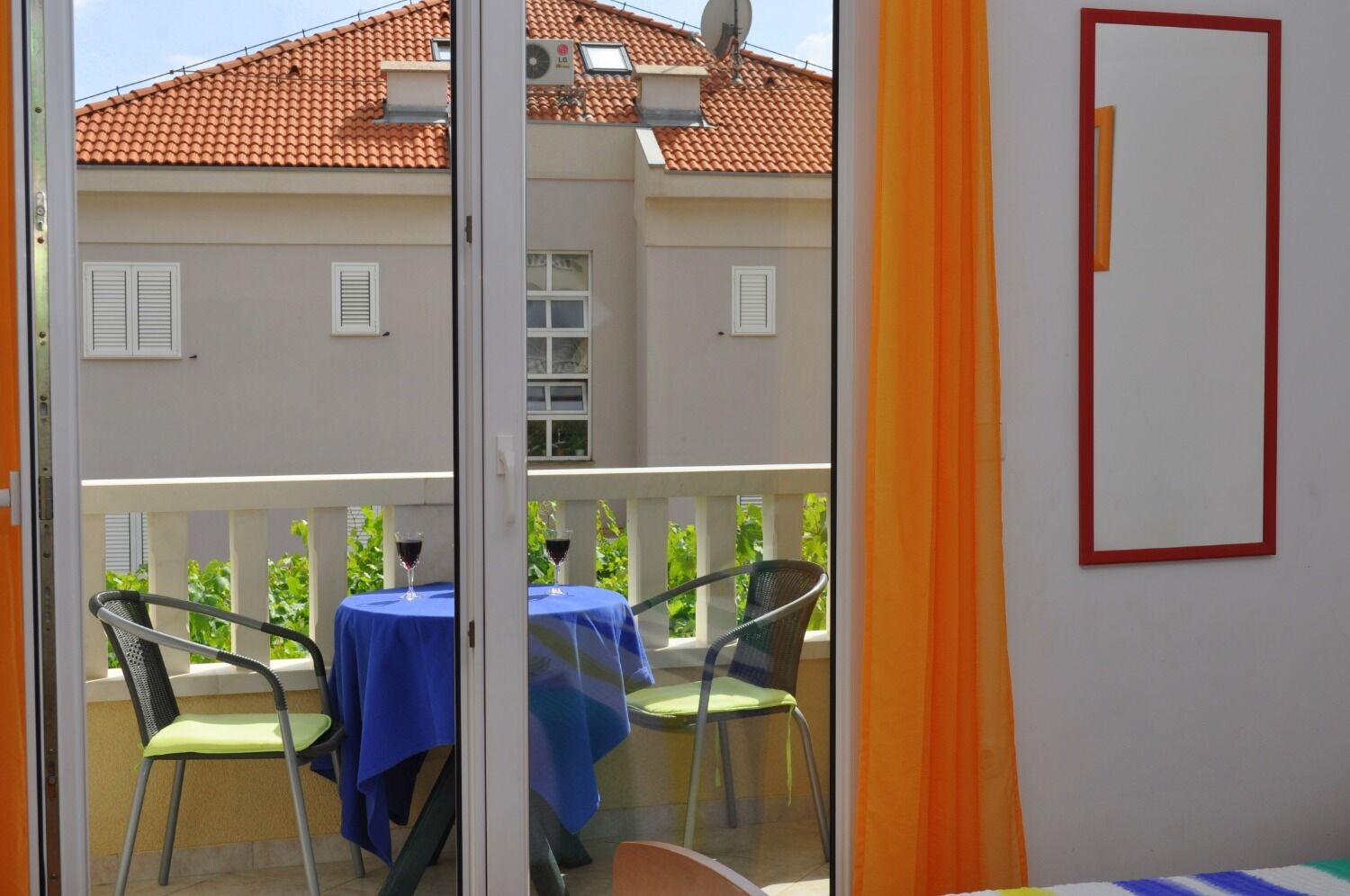 Apartments Ivi 10484-A2