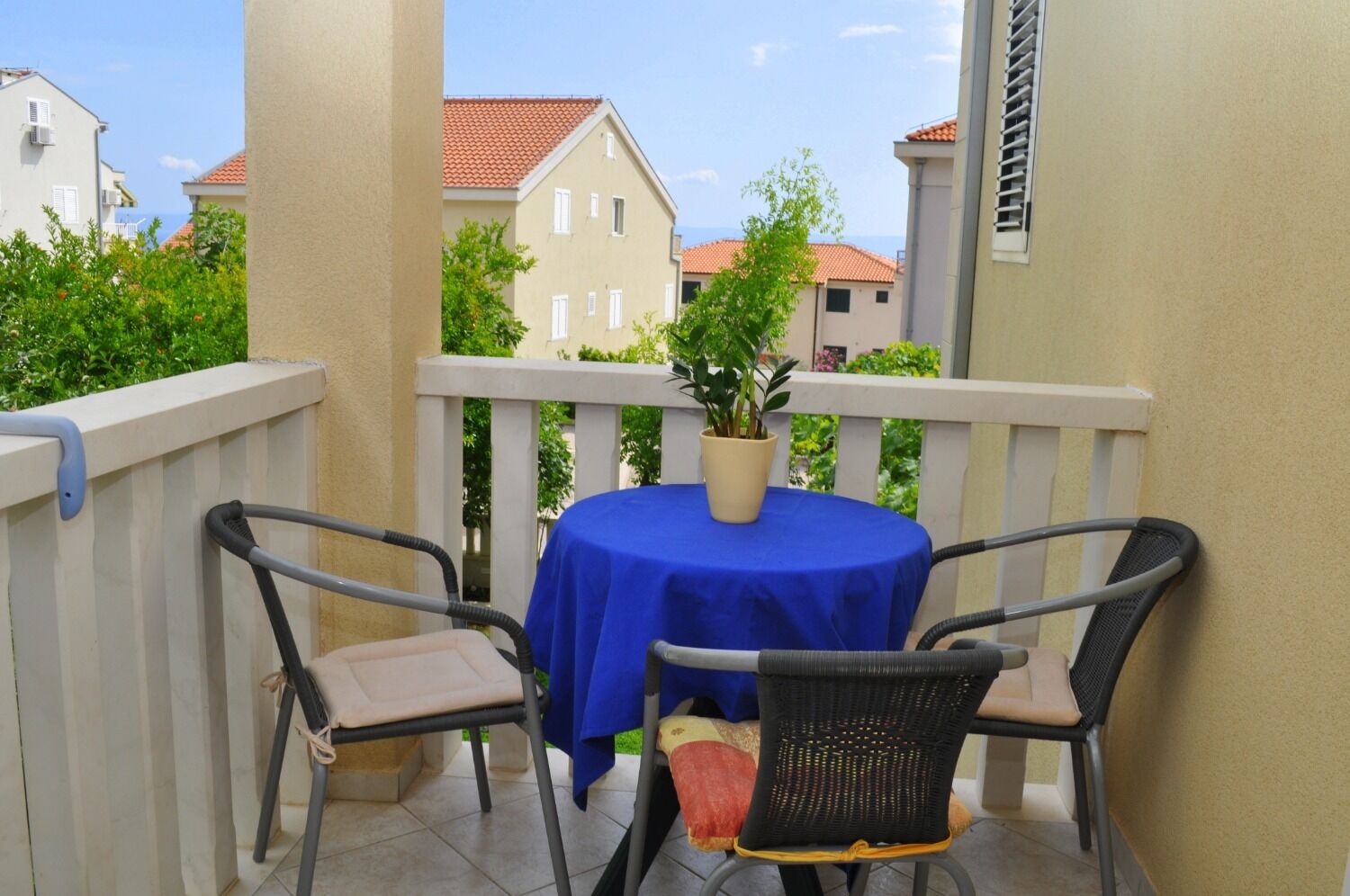 Apartments Ivi 10484-A3