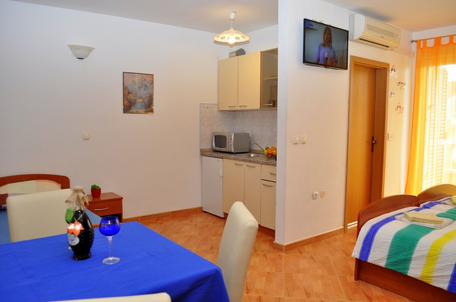 Apartments Ivi 10484-A3