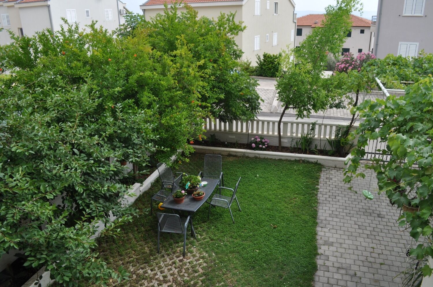 Apartments Ivi 10484-A2