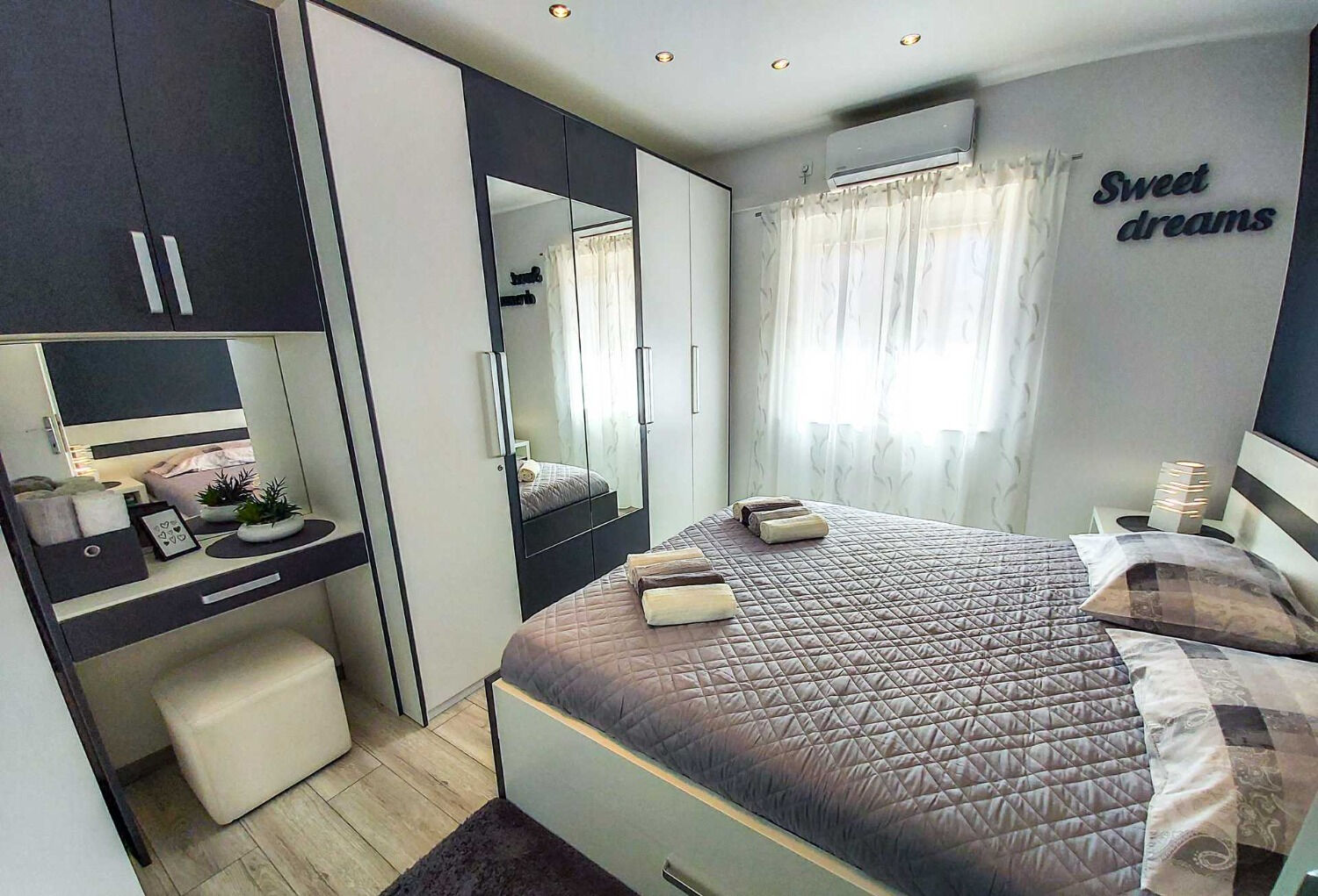 Apartment Vrilo 10489-A1