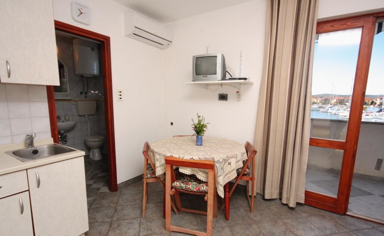 Apartments Ana 104851-A1